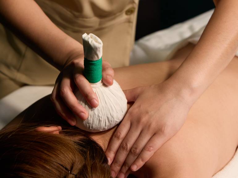 Lymphatic flow: why travelers feel puffy, heavy, and swollen