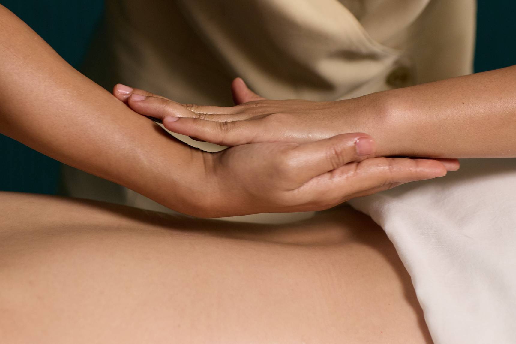 Anti-inflammatory and Immunomodulatory Effects of Aromatherapy Oils in Massage