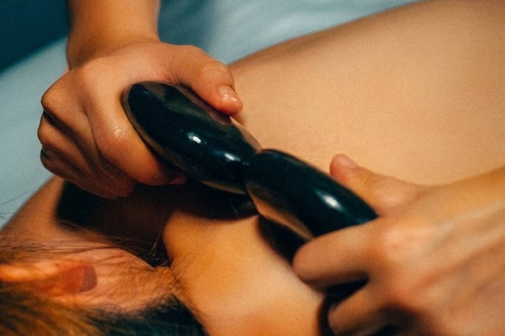 Discover The Infused Hot Stone Therapy Bangkoks Most Luxurious Thermal Massage Experience at Nakhon Spa Bangkok