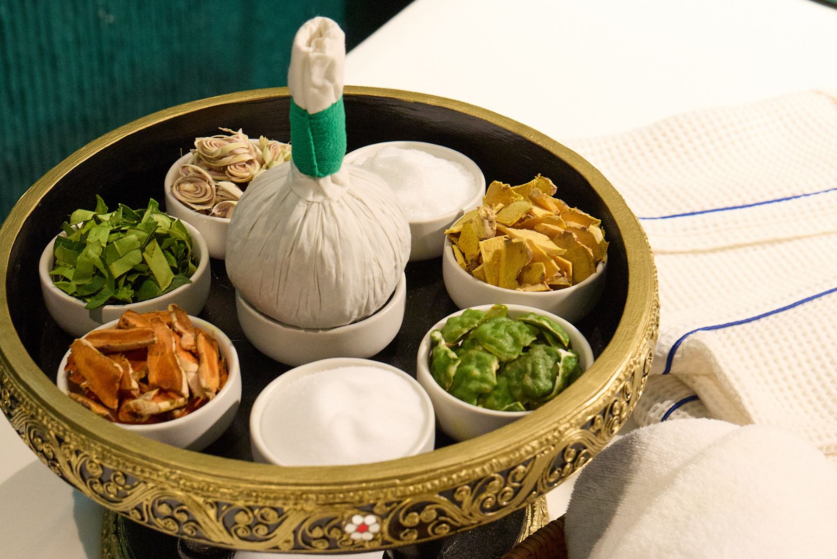The Role of Thai Herbs in Nakhon Spa’s Signature Therapies