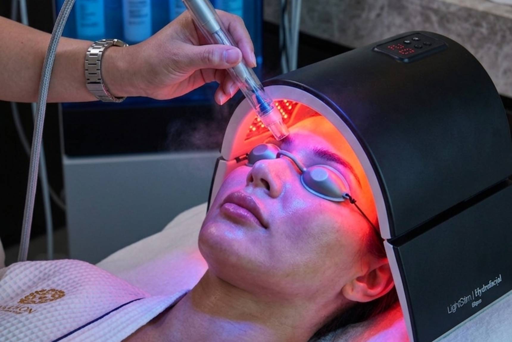 The Ultimate Skin Synergy: Unlocking the Science and Secrets of HydraFacial and LED Light Therapy